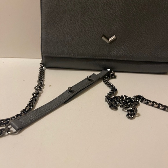 BOTKIER Women's gray Built-In Mirror Chain Strap Wallet - Picture 8 of 12